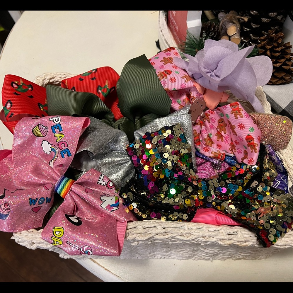 Lot of Girls Bows